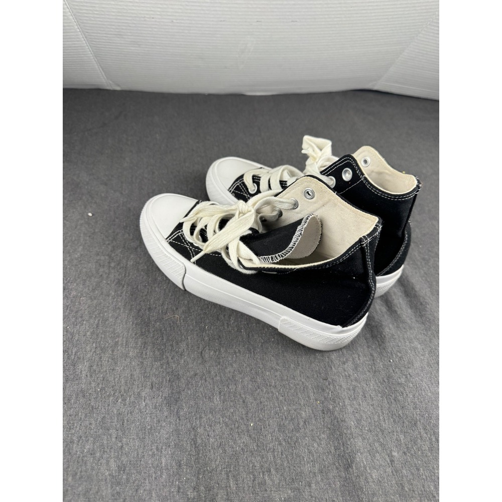 No Boundaries Womens Black Canvas High Top Sneakers Memory Foam Size 6 - Picture 2 of 4
